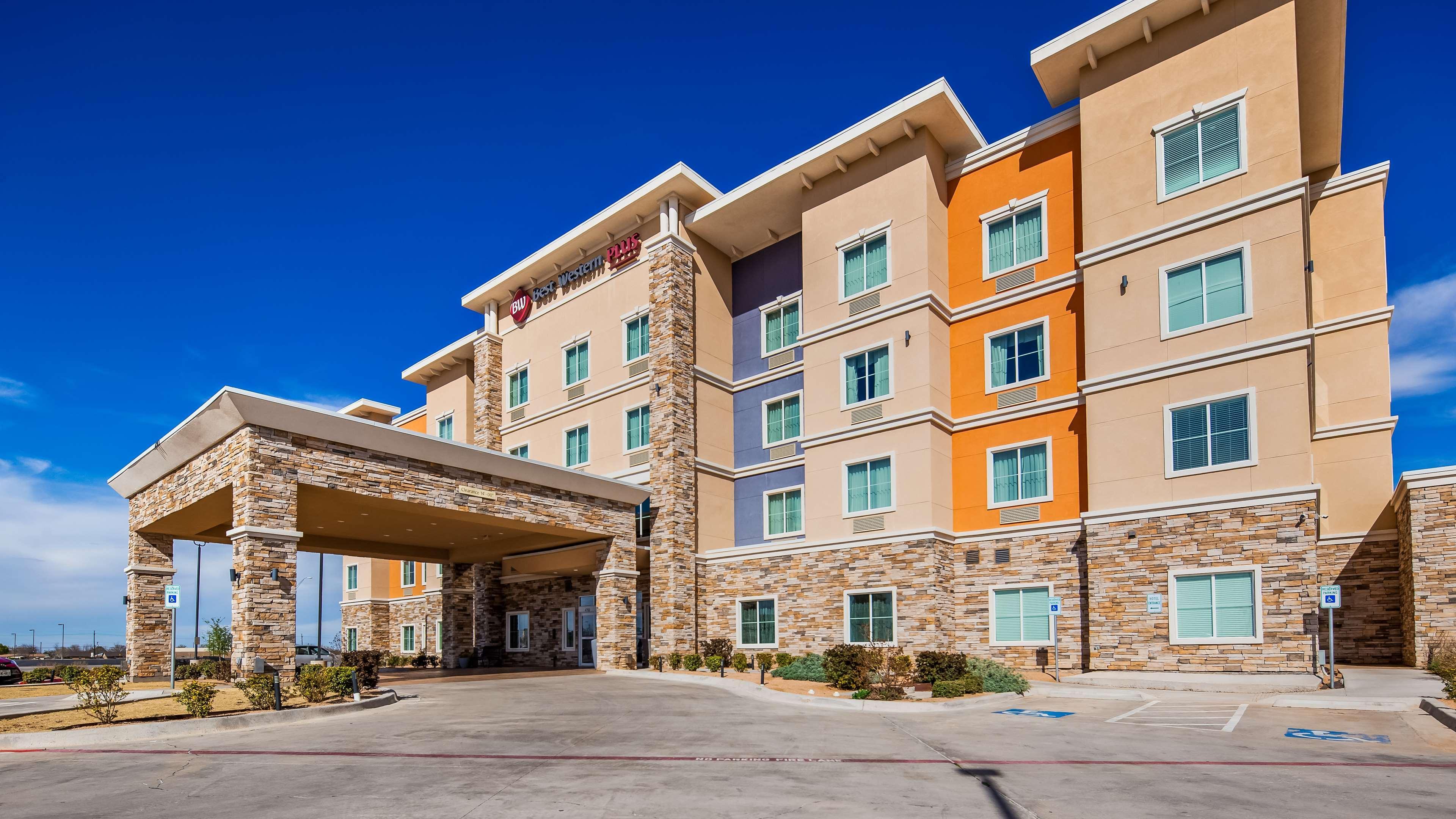 Best Western Plus Tech Medical Center Inn Lubbock Exterior photo